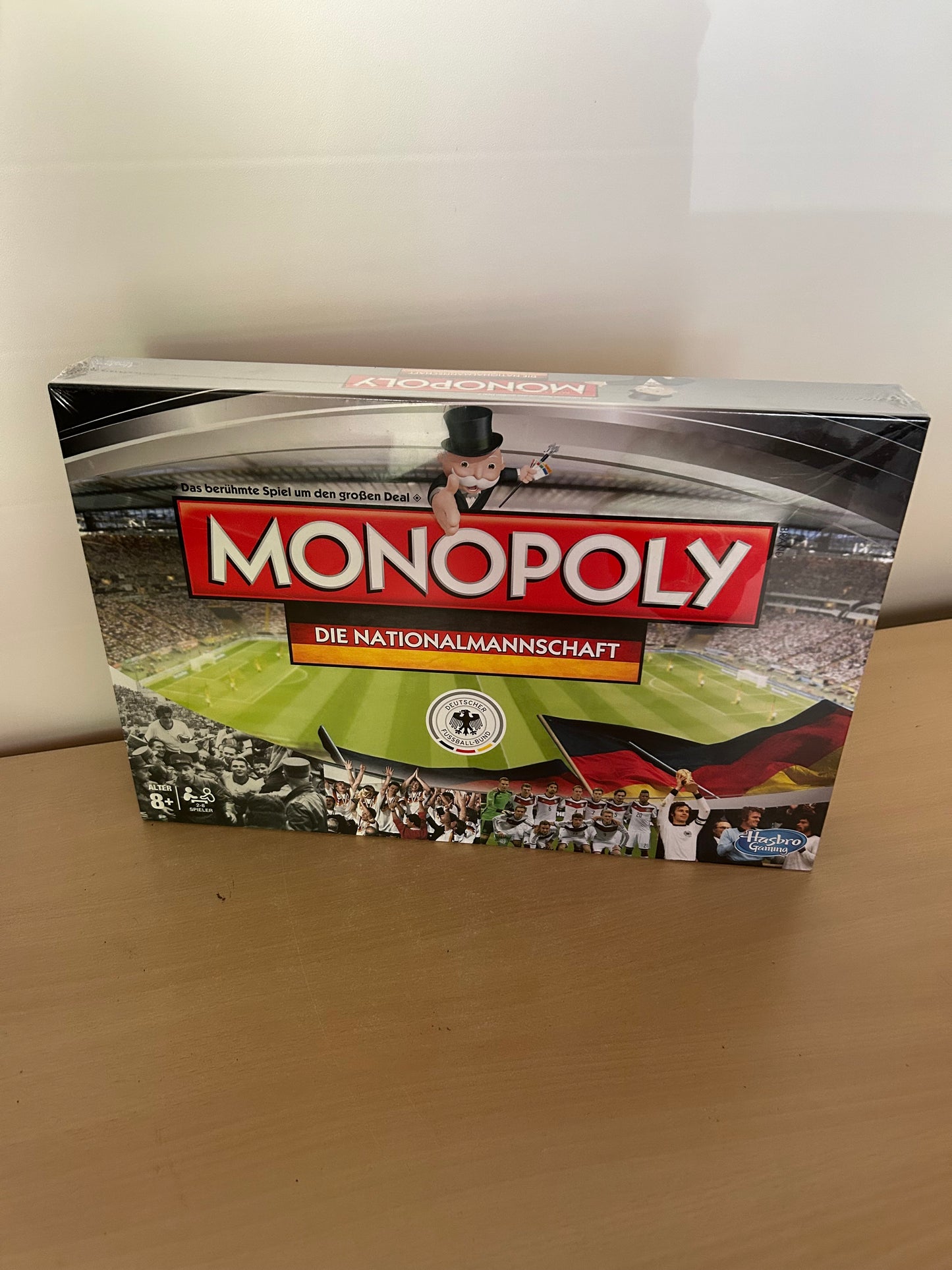 Monopoly die Nationalmannschaft Hasbro Gesellschaftsspiel Brettspiel Spiel DFB