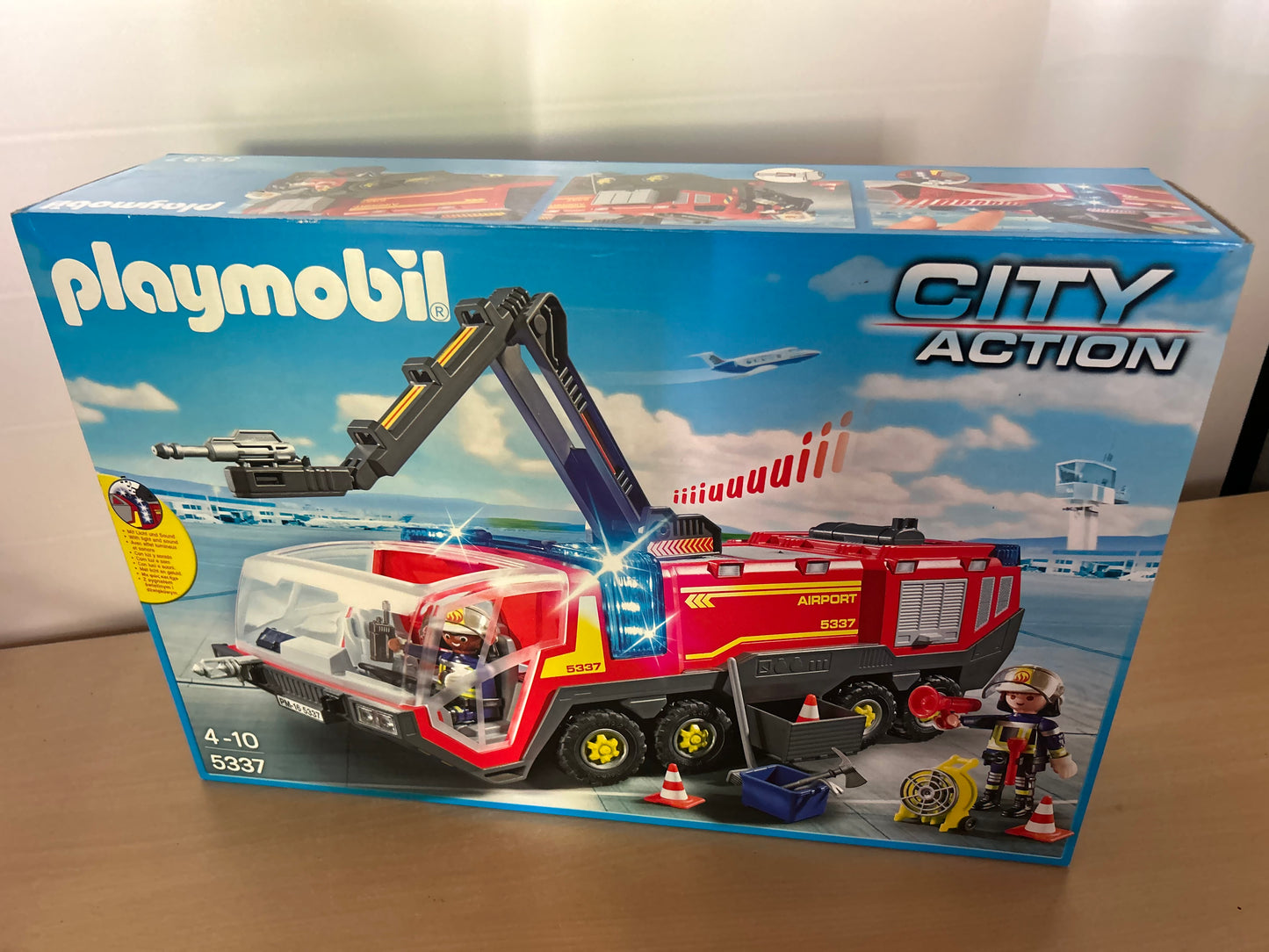 PLAYMOBIL 5337 City Action Flughafenlöschfahrzeug Licht Sound NEU UND OVP