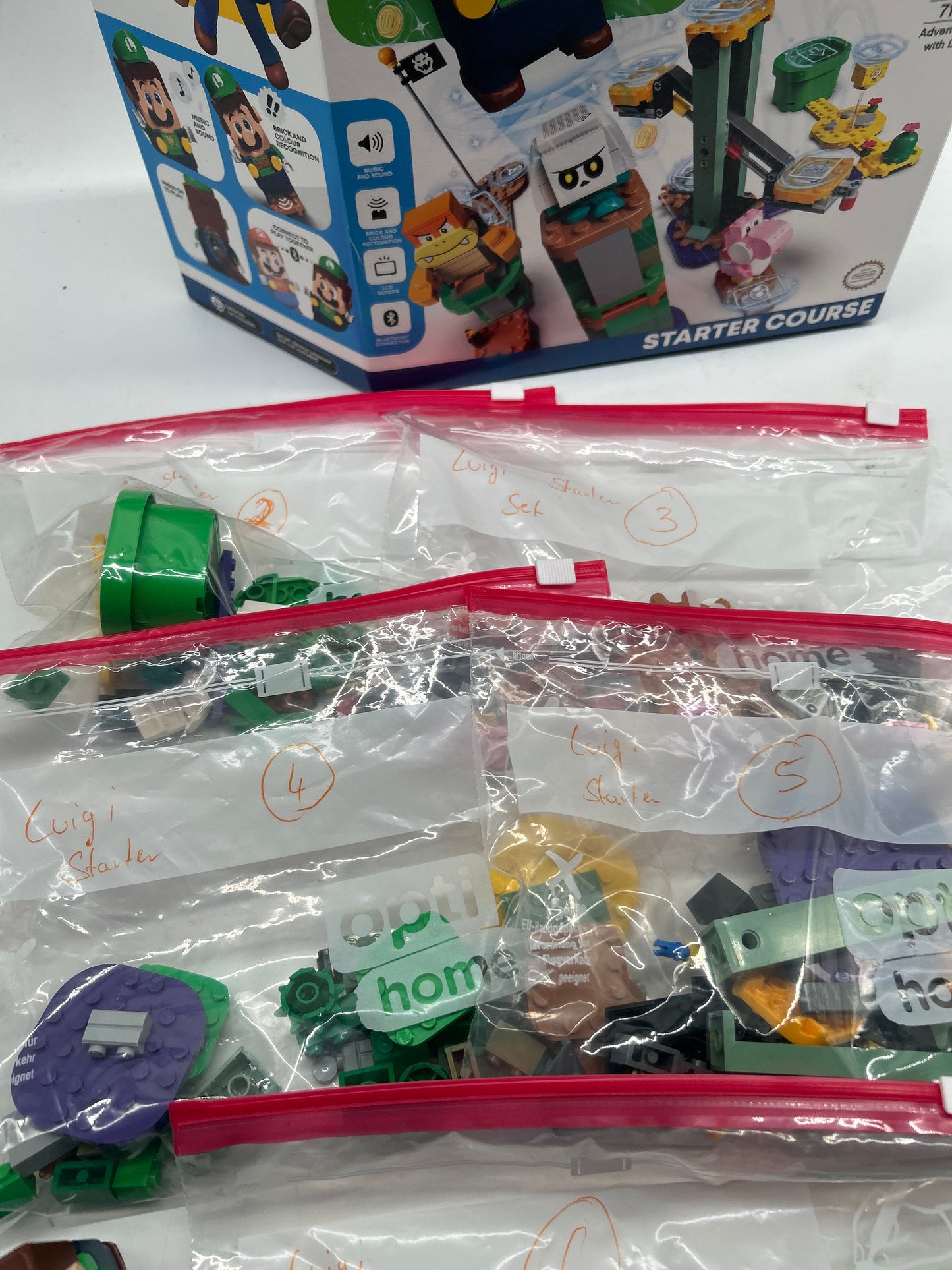 Lego Mario Luigi Starter Set 71387