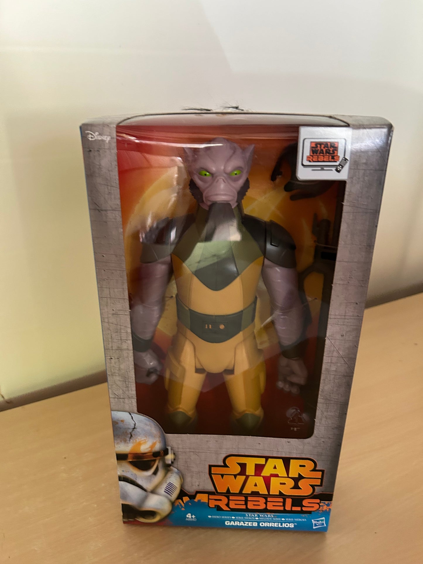 Hasbro A8840 Star Wars Rebels Garazeb Orrelios Deluxe Figur 30cm mit Zubehör