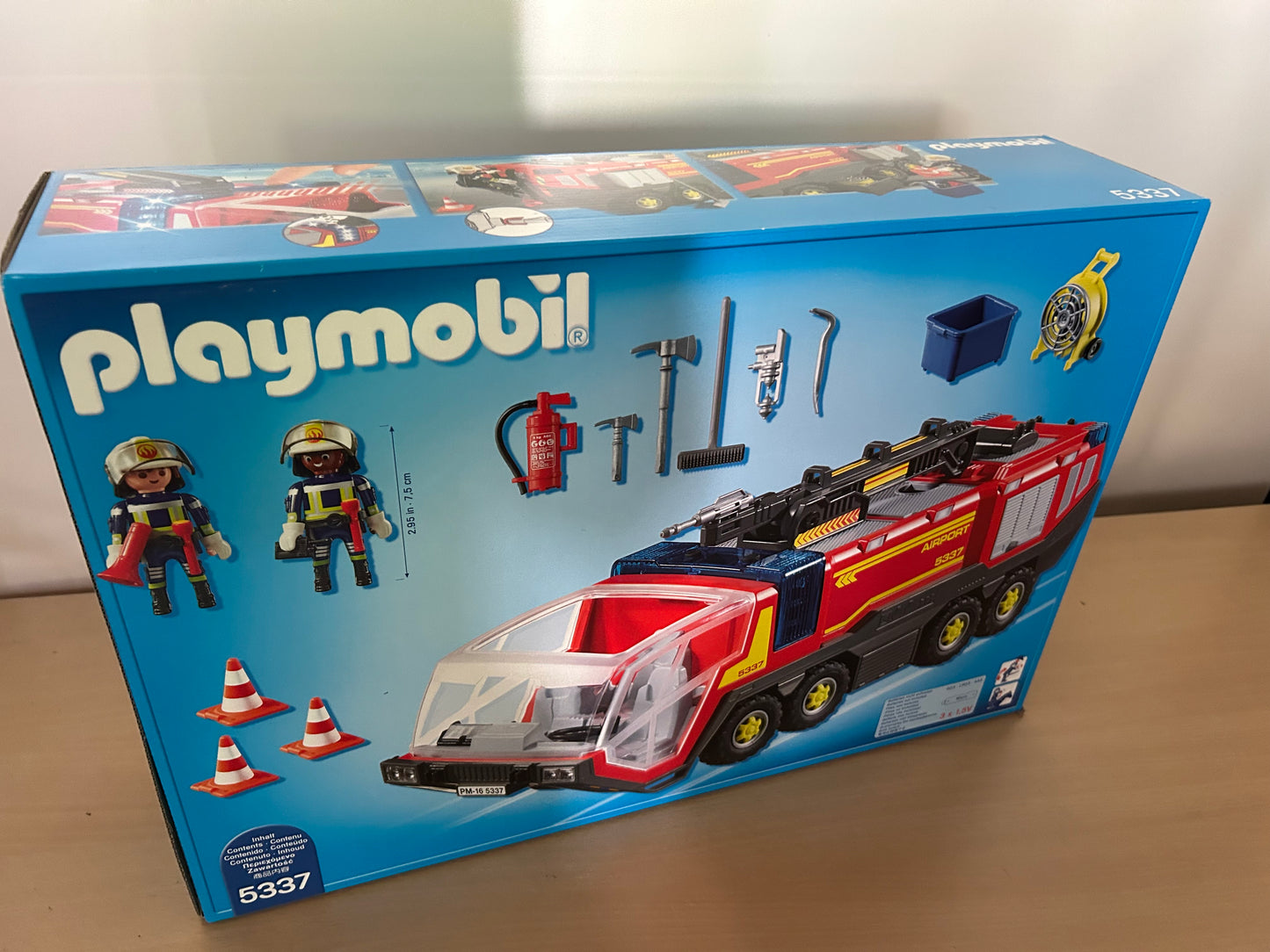 PLAYMOBIL 5337 City Action Flughafenlöschfahrzeug Licht Sound NEU UND OVP