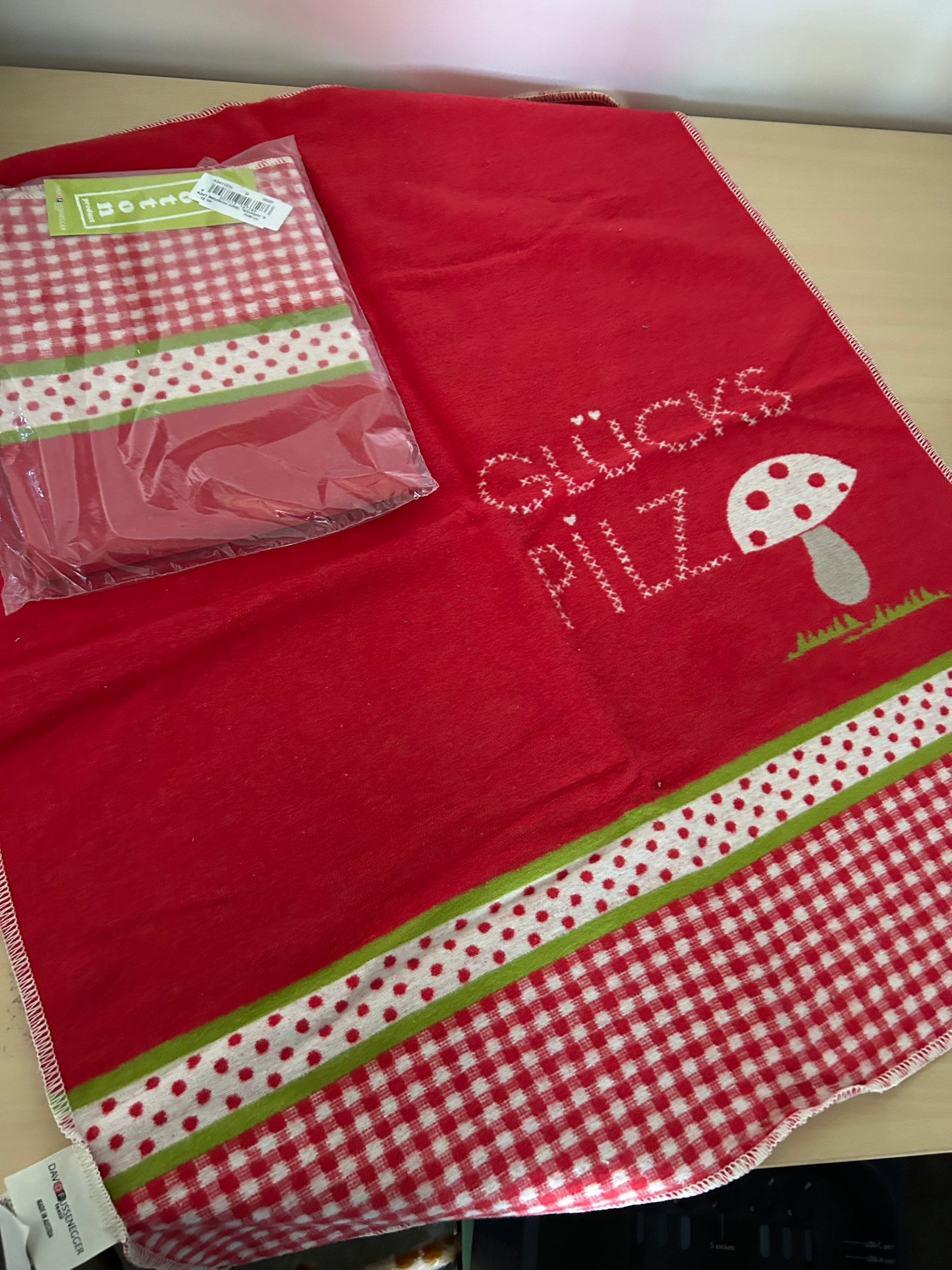 David Fussenegger Baby Blanket Dots Allover 70 x 90 cm Glückspliz Decke
