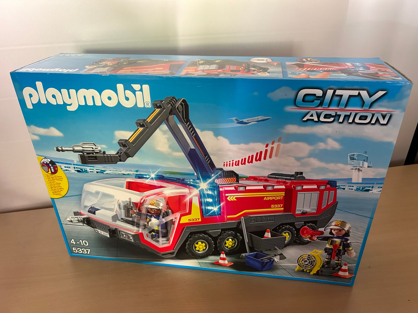 PLAYMOBIL 5337 City Action Flughafenlöschfahrzeug Licht Sound NEU UND OVP