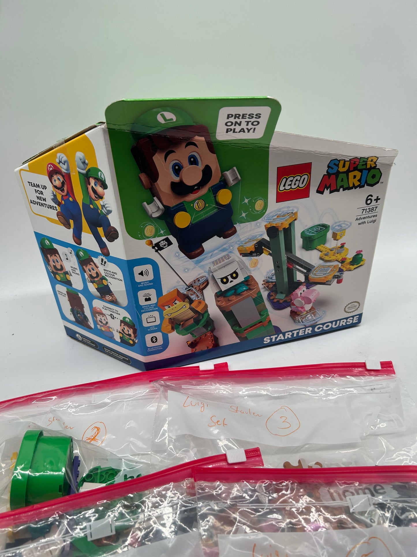 Lego Mario Luigi Starter Set 71387