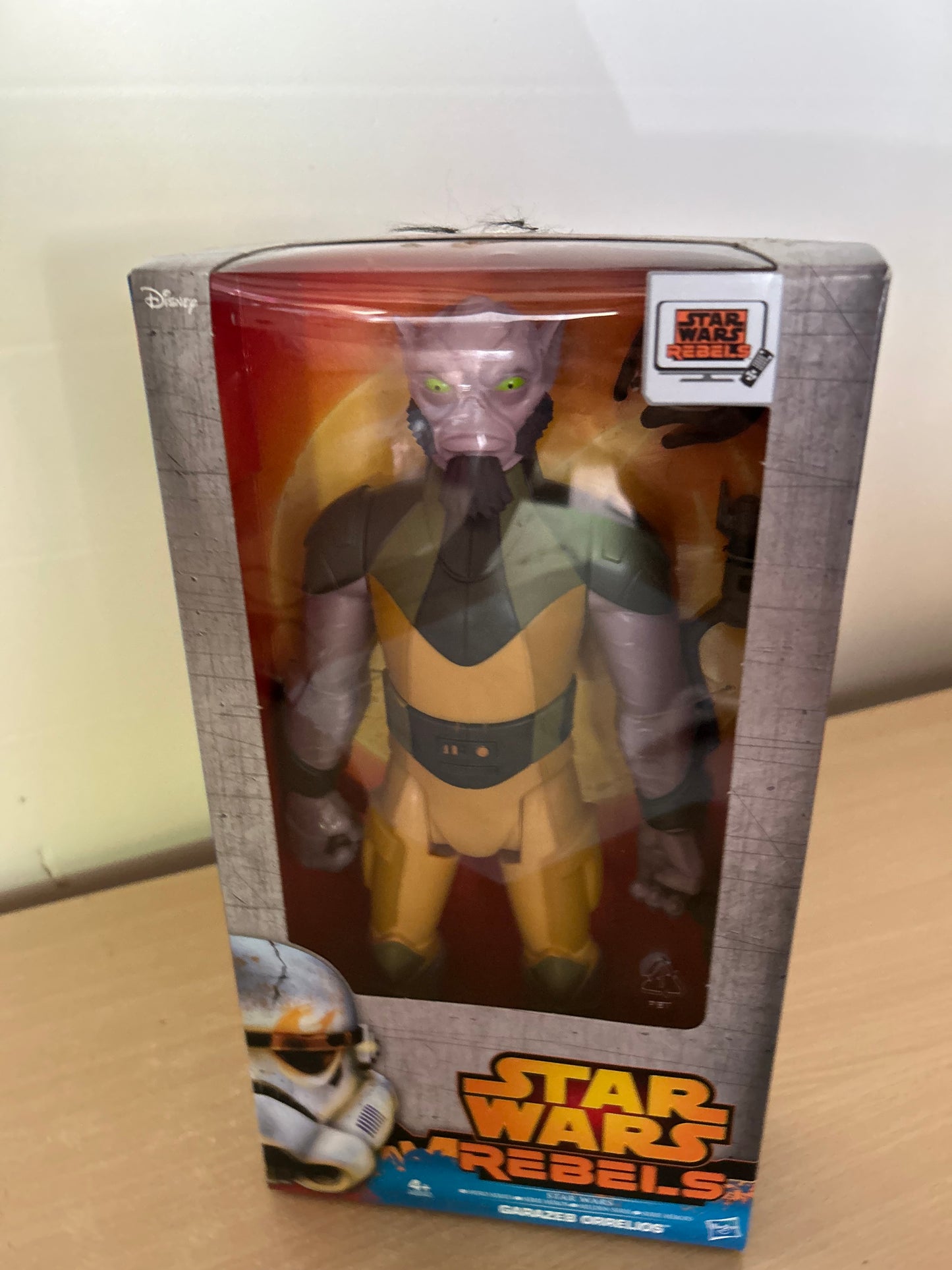Hasbro A8840 Star Wars Rebels Garazeb Orrelios Deluxe Figur 30cm mit Zubehör
