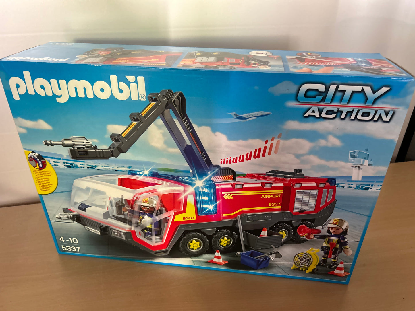 PLAYMOBIL 5337 City Action Flughafenlöschfahrzeug Licht Sound NEU UND OVP