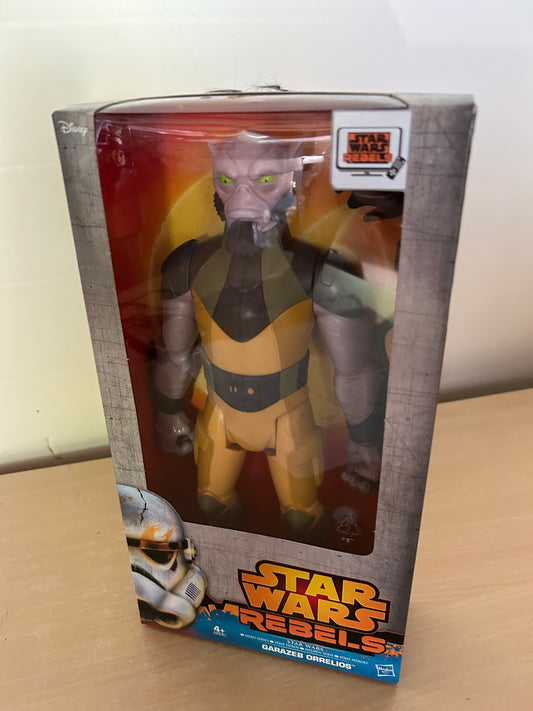 Hasbro A8840 Star Wars Rebels Garazeb Orrelios Deluxe Figur 30cm mit Zubehör