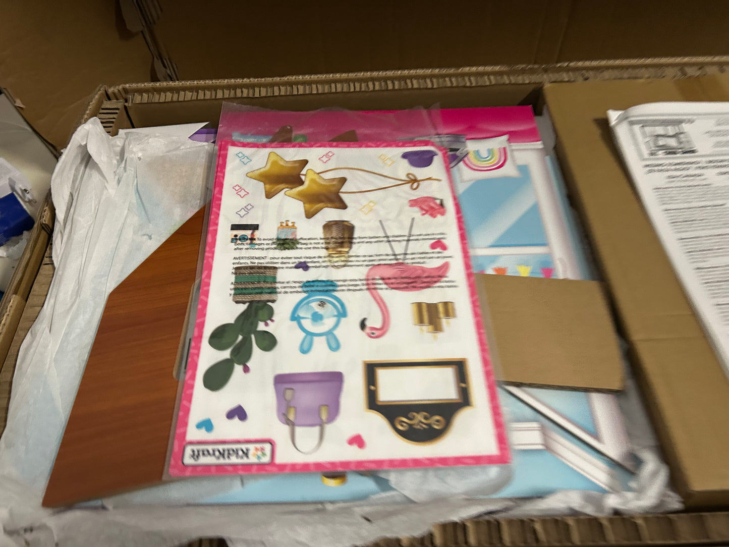 KidKraft Treehouse Retreat Puppenhaus aus Holz mit Möbeln und Zubehör für 30 cm