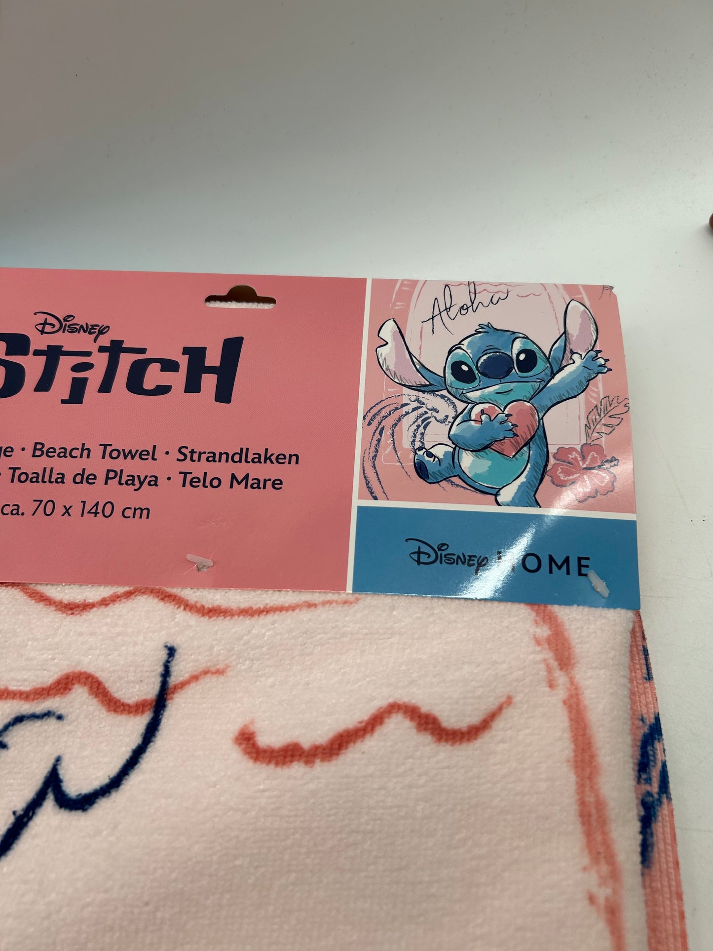 Disney Lilo und Stitch Heart Badetuch, Strandtuch 70x140cm (Schnell Trocken)