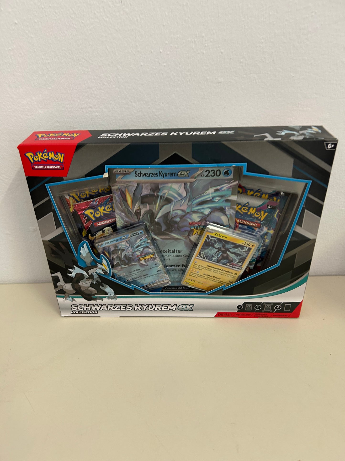 Pokemon Schwarzes Kyurem ex Kollektion NEU deutsch sealed