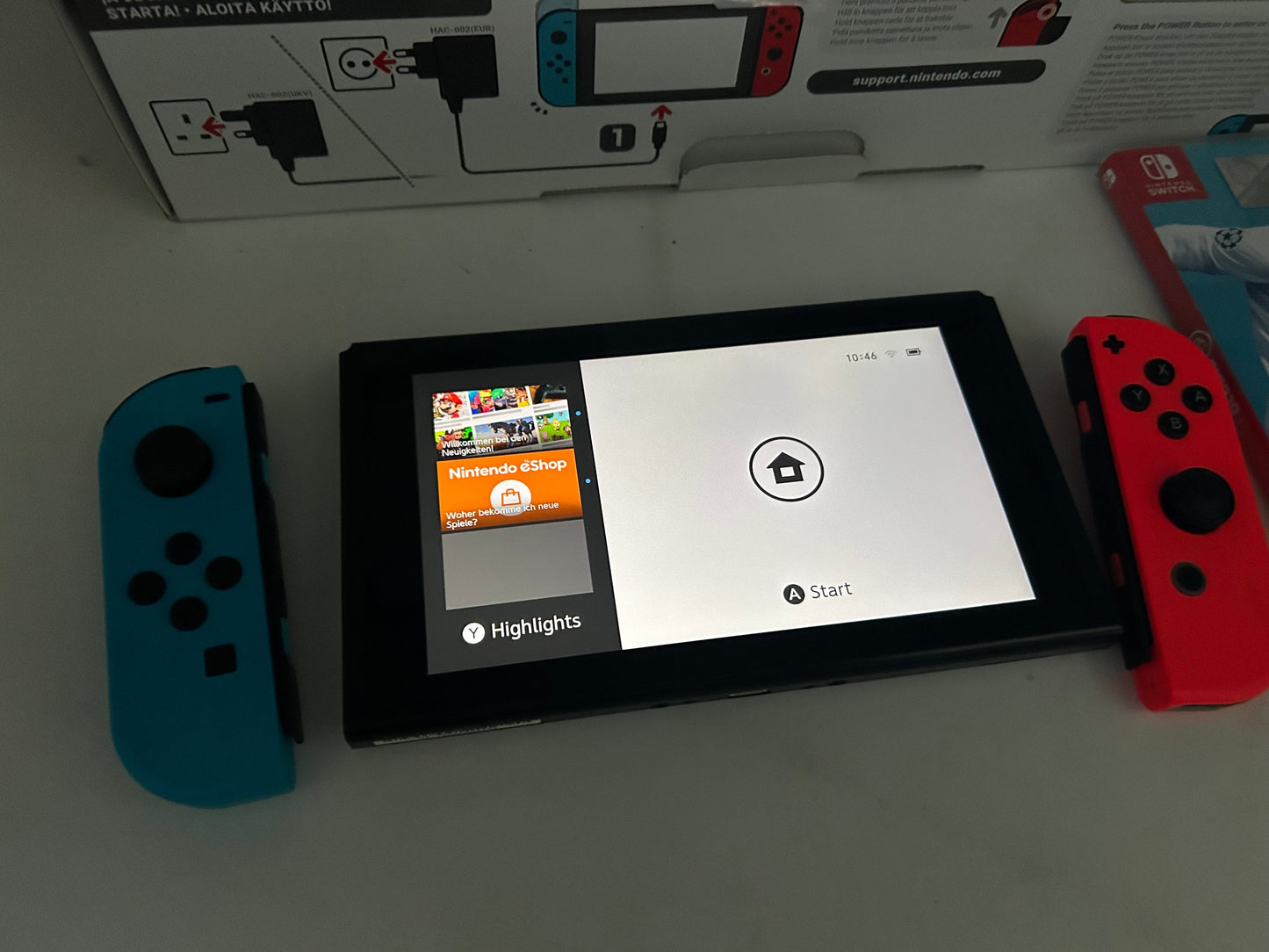 Nintendo Switch Komplett inklusive FIFA 2019