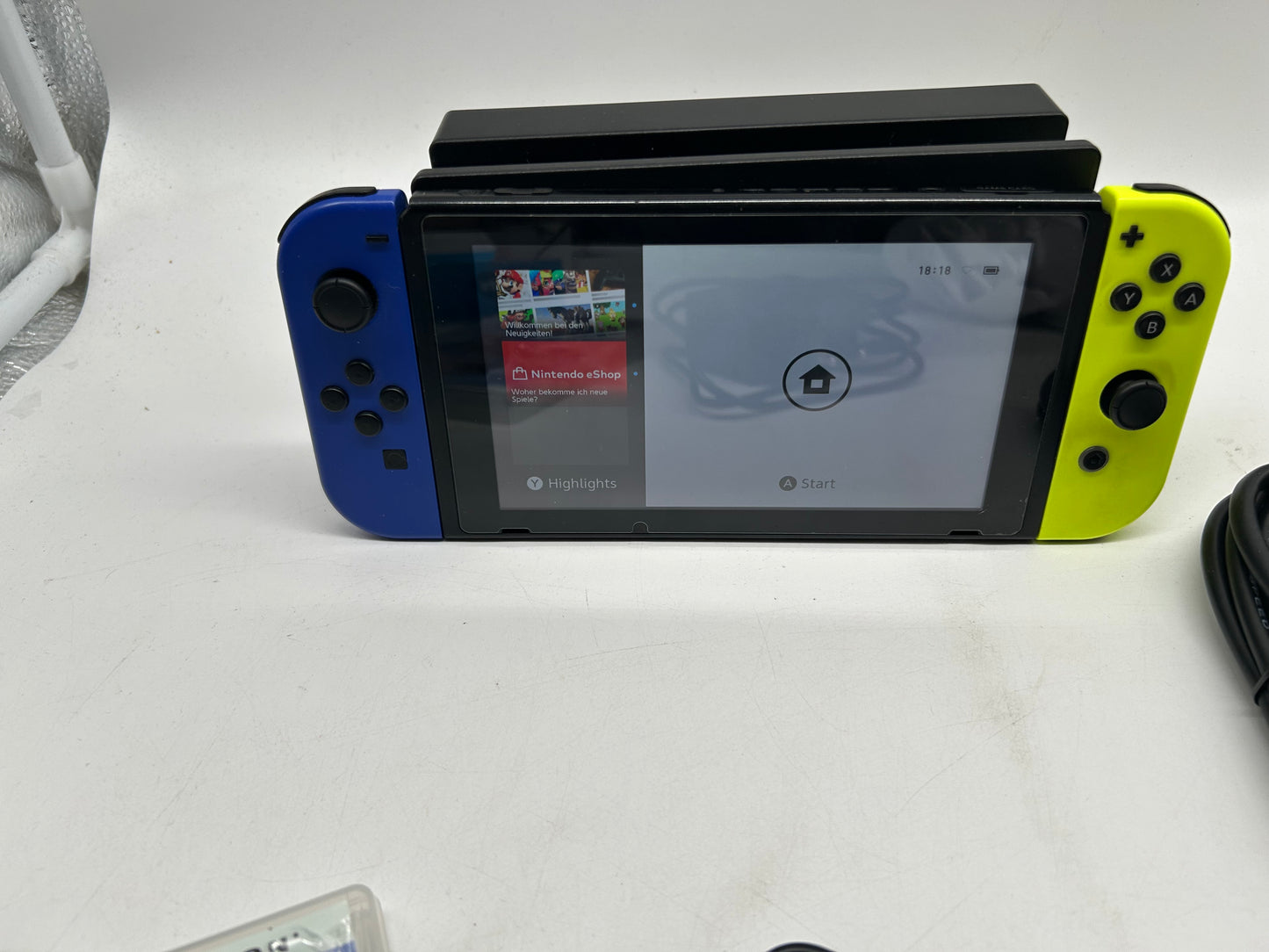 Nintendo Switch + Fifa 22 komplett