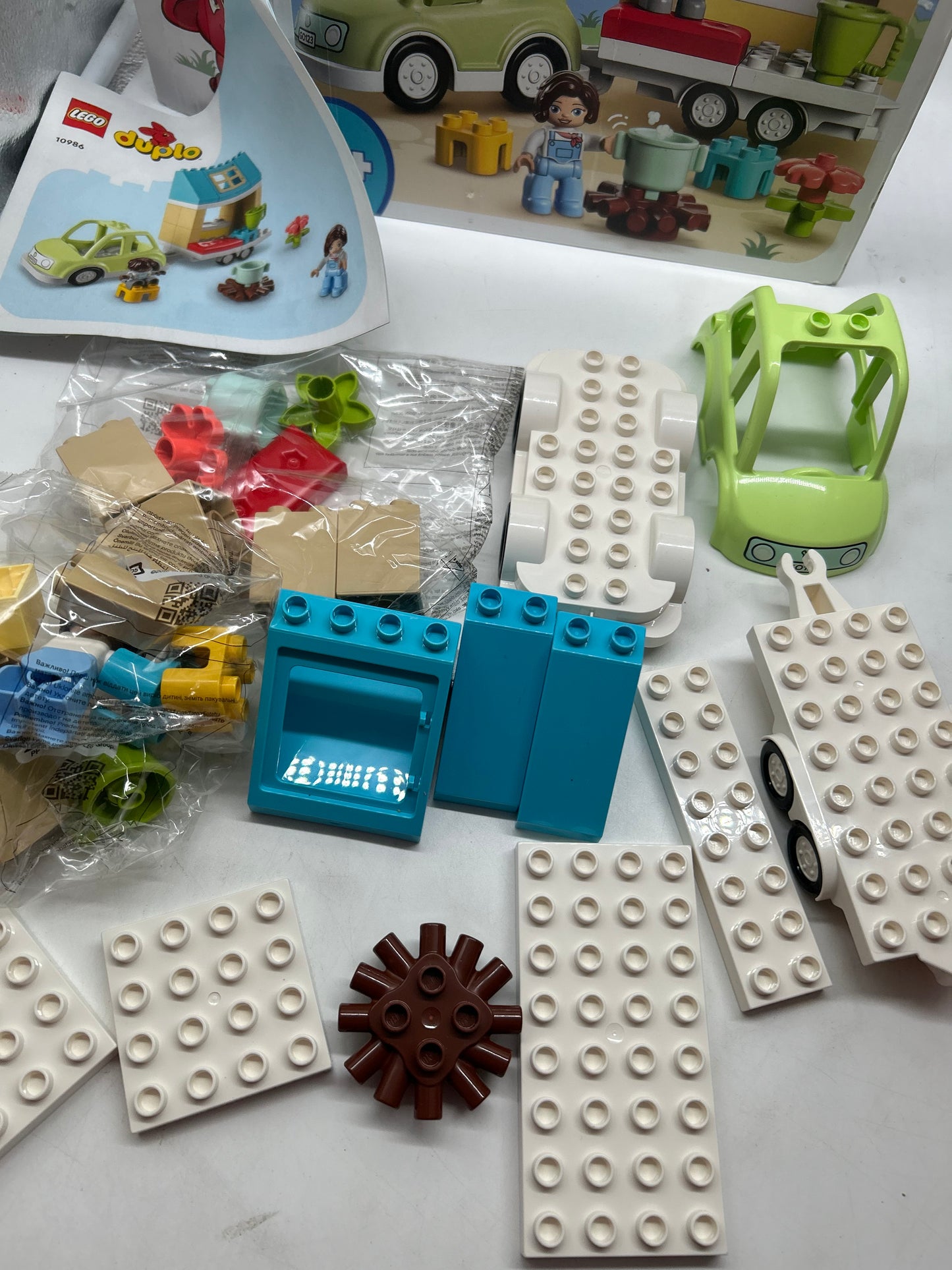 Lego Duplo 10986 Zuhause auf Rädern Bware Nur OVP DEFEKT