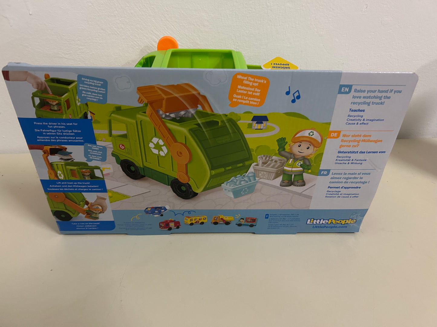 Fisher Price Little People Recycling Müllwagen mit Figur und Sound Müllabfuhr