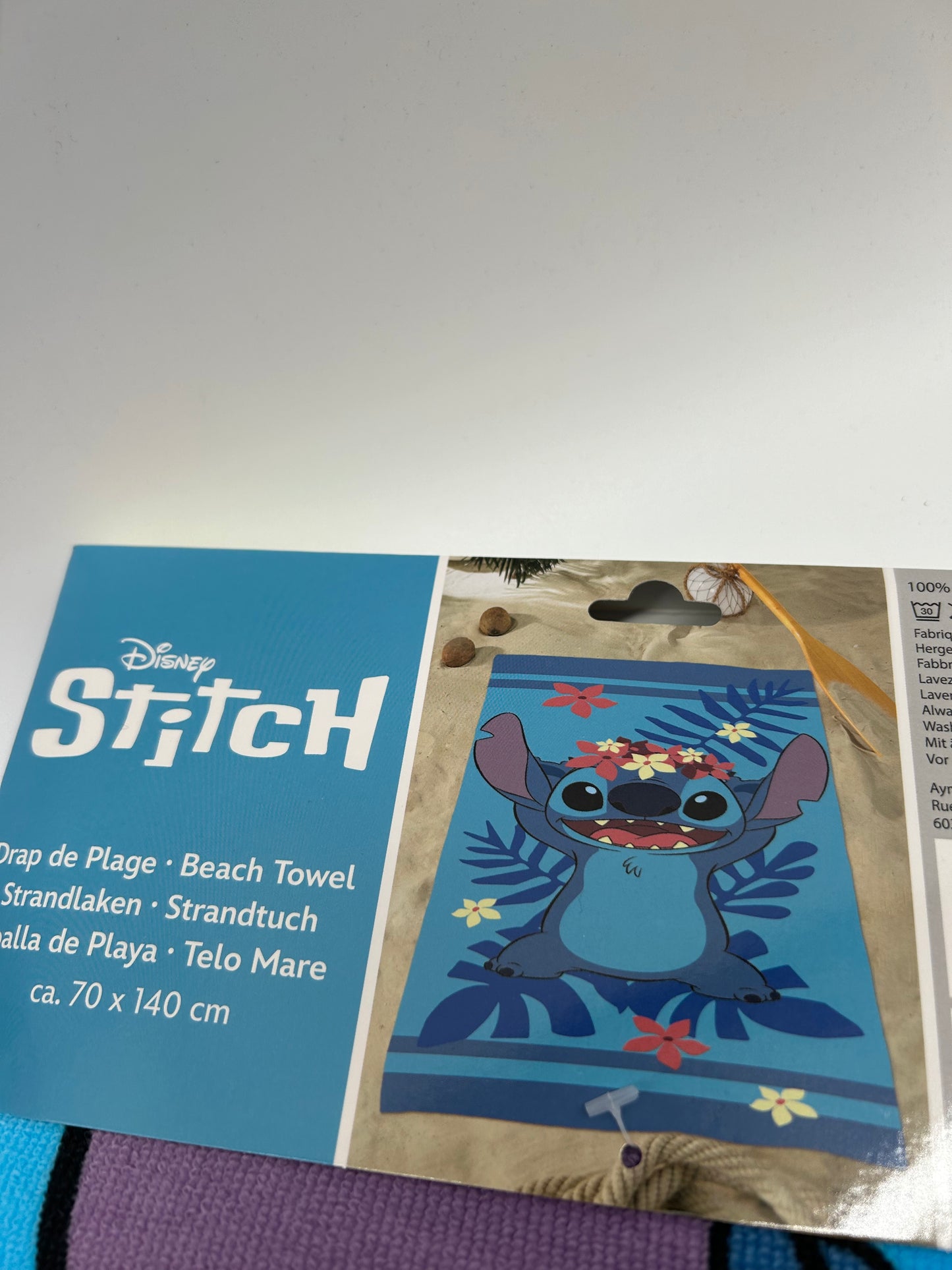 Disney Lilo und Stitch Wreath Badetuch, Strandtuch 70x140cm (Schnelltrocknend)