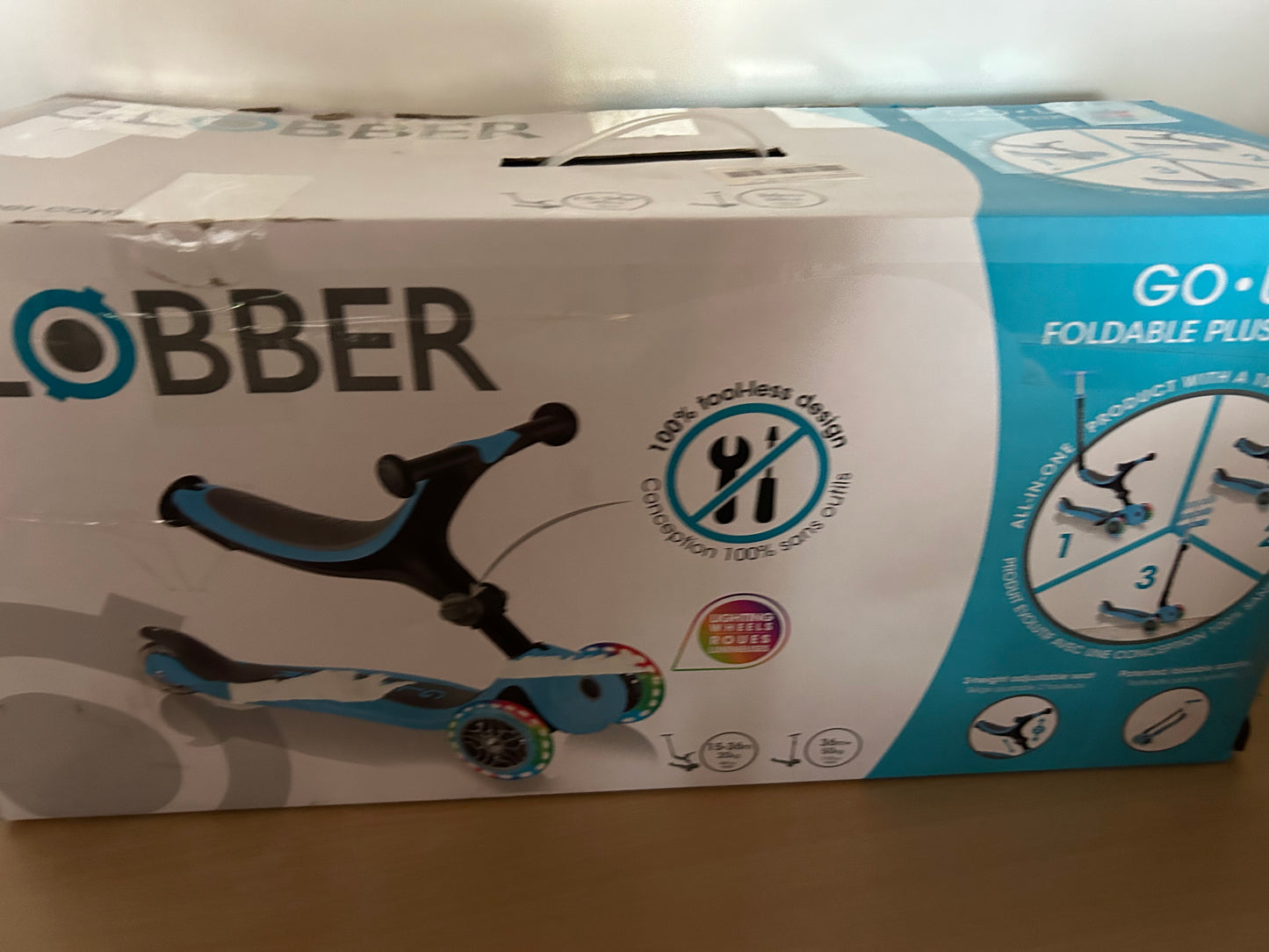 Globber Go Up Faltbarer Schritt Blau mit Lichtern B-Ware