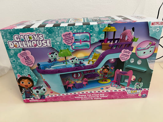 Gabby's Dollhouse Set Meerjungfrauenschiff Figur Gabi Puppe + 18 Zubehör