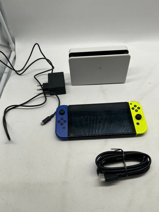 Nintendo Switch Oled komplett