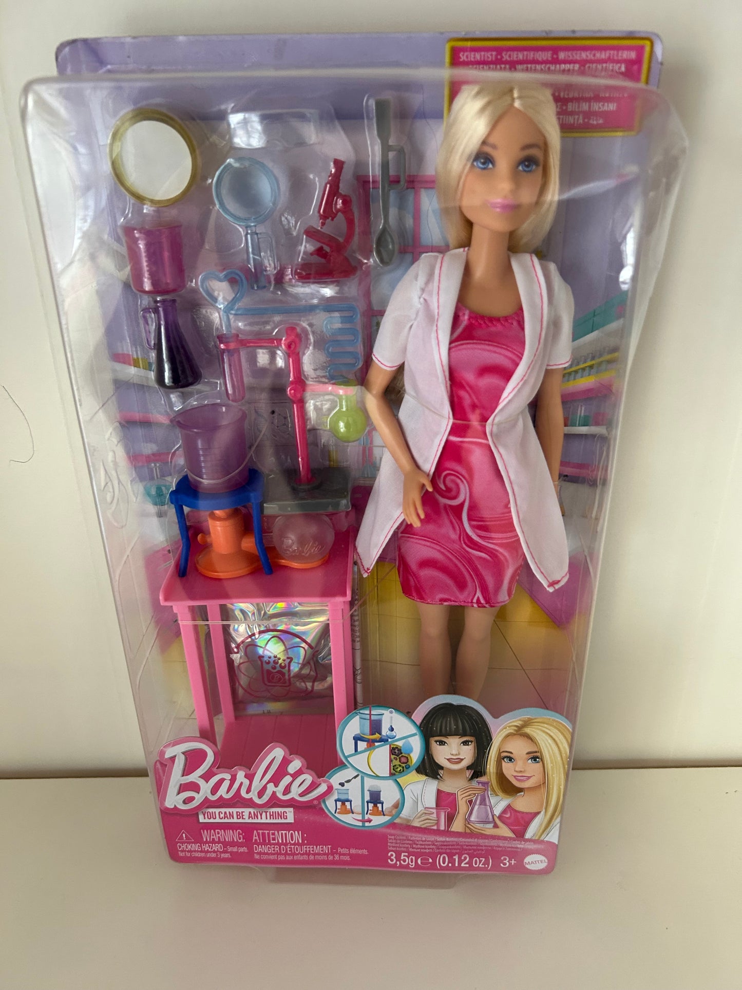 MATTEL® JCR70 Barbie Deluxe Karriere: Wissenschaftlerin, NEU & OVP