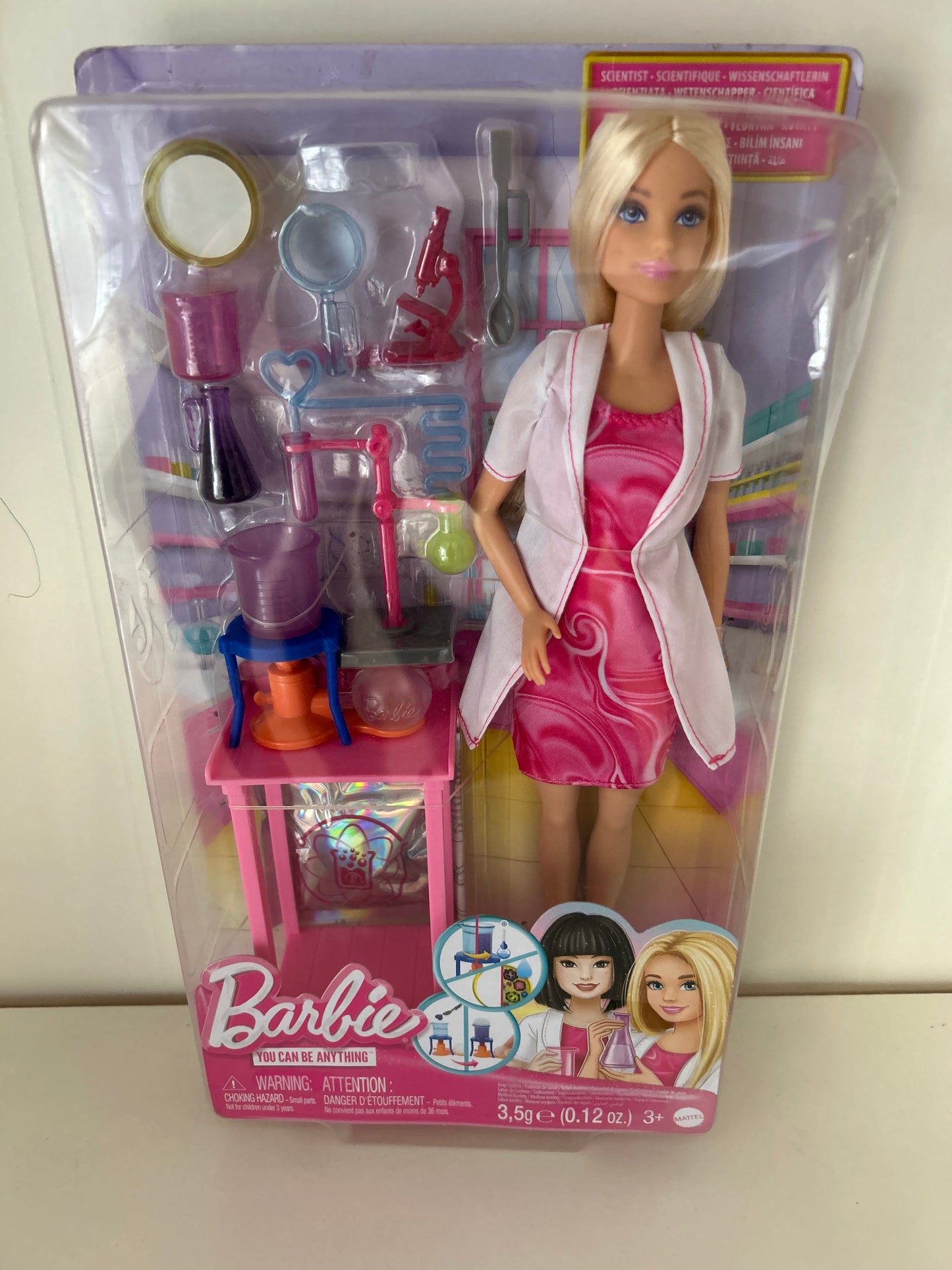 MATTEL® JCR70 Barbie Deluxe Karriere: Wissenschaftlerin, NEU & OVP