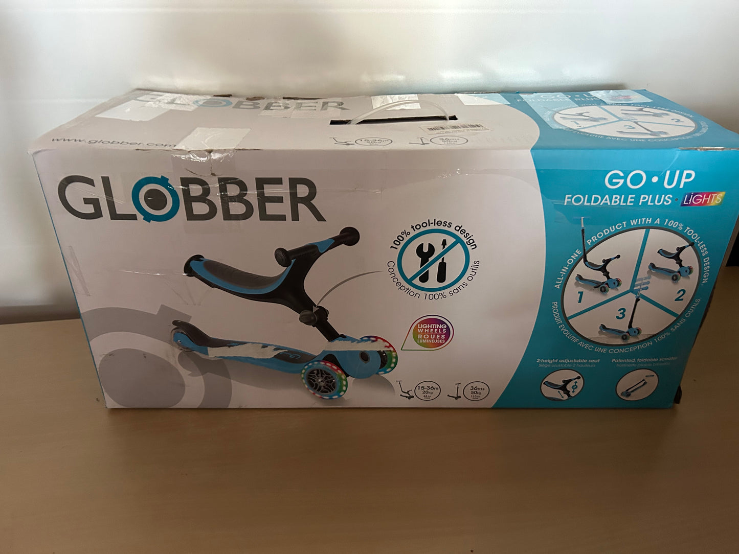 Globber Go Up Faltbarer Schritt Blau mit Lichtern B-Ware